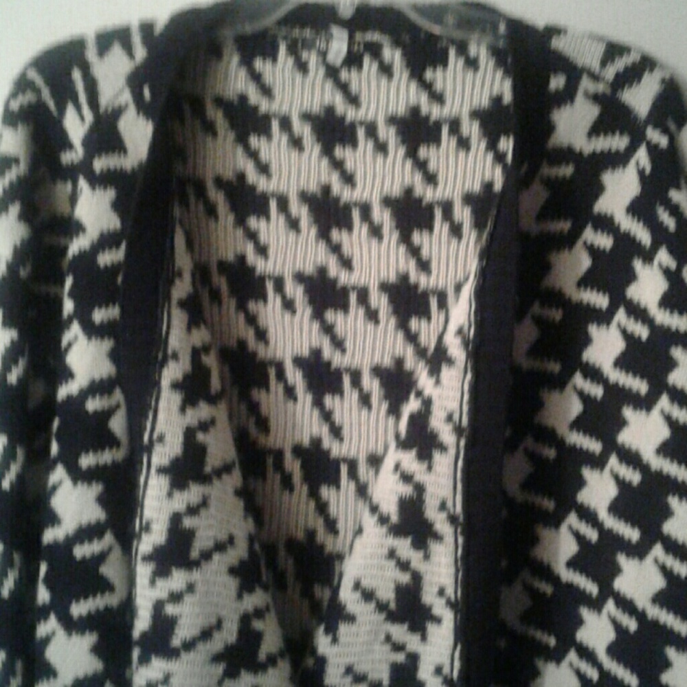 Tribal Pattern Ruana